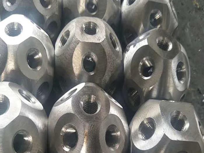 沈阳螺栓球网架杆件制作